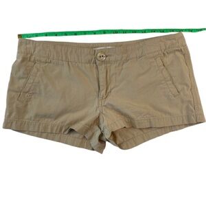 Roxy Tan / Khaki Shorts Low Rise Front & Back Pockets Size 11